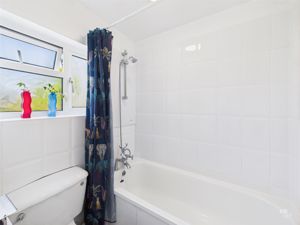 bath - click for photo gallery